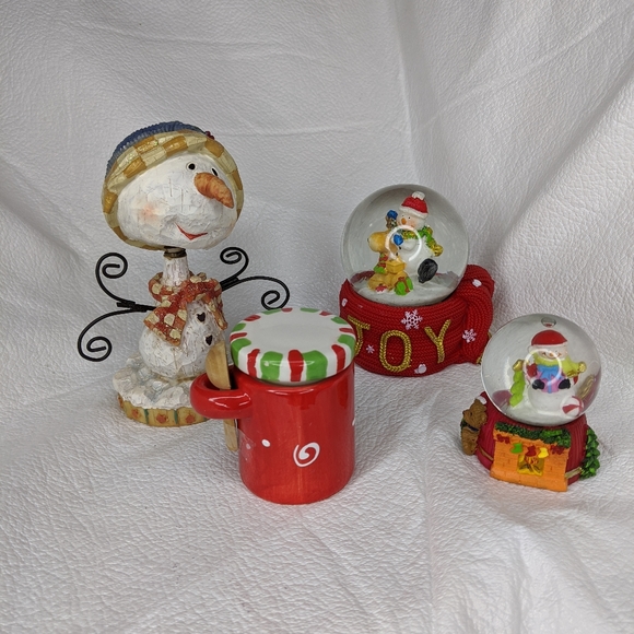 Unbranded Other - 4 Holiday Snow Globe Snowman Decoration